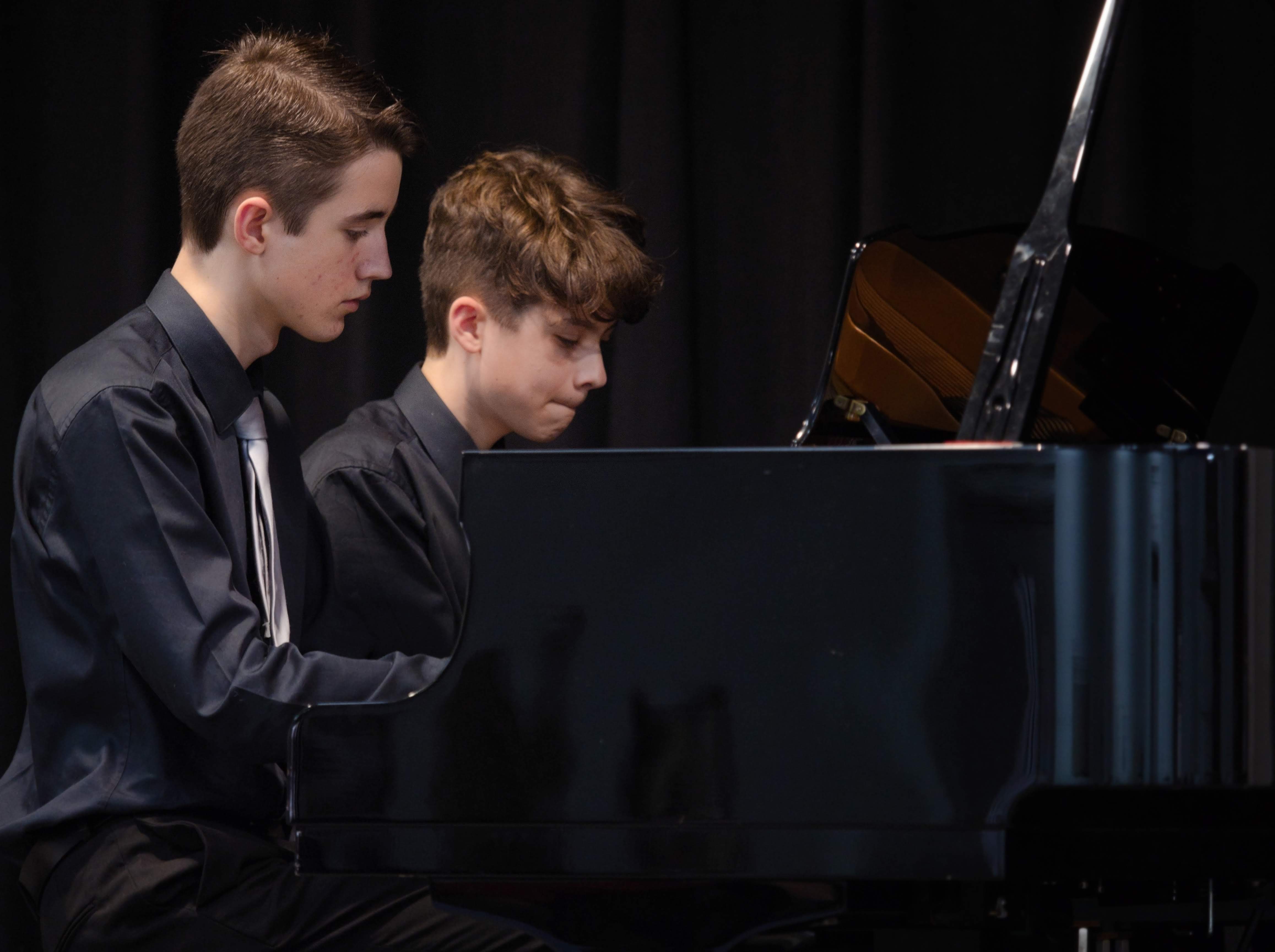 WGE Pianoforte Day 3 Eisak and Aleksandr Tabensky Display Their Skills on the Piano